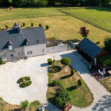 Maison La Touchardiere * Barenton