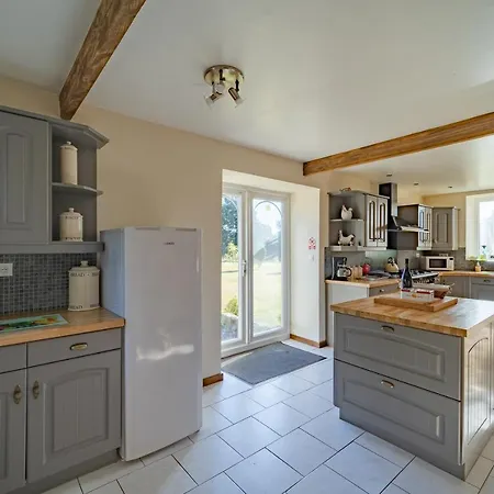 Maison La Touchardiere Barenton