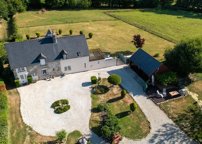 Maison La Touchardiere * Barenton